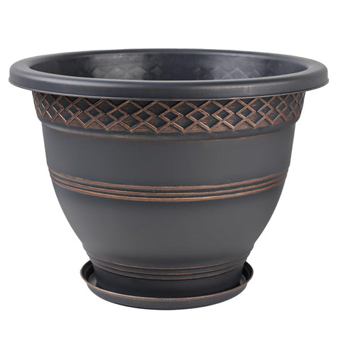 Usocik four-pack plant pots showing versatile collection
