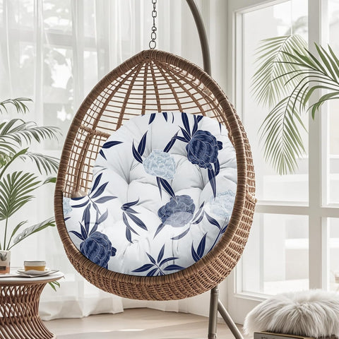 Uthem 2025 courtyard print adding vibrant outdoor style