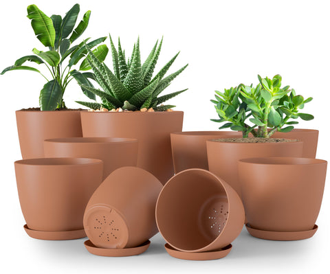 Utopia Home 7-inch indoor plant pot with drainage for healthy roots