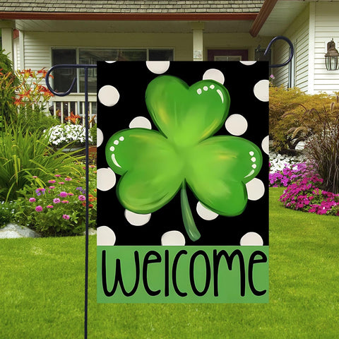 UTSANG outdoor flag ideal for lawn or front yard display