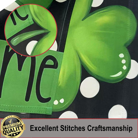 UTSANG yard flag with polka-dot design enhances curb appeal