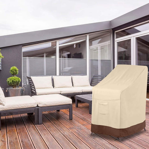 Vailge padded handles enable easy removal and handling of the cover.