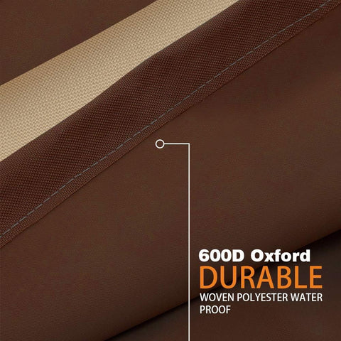 Vailge buckle straps secure cover over legs during gusts.