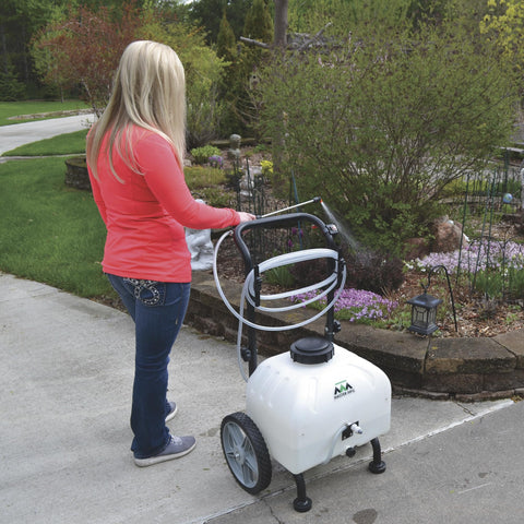 Valley Industries Master Mfg Revolt 9gal sprayer drain port for quick cleanup