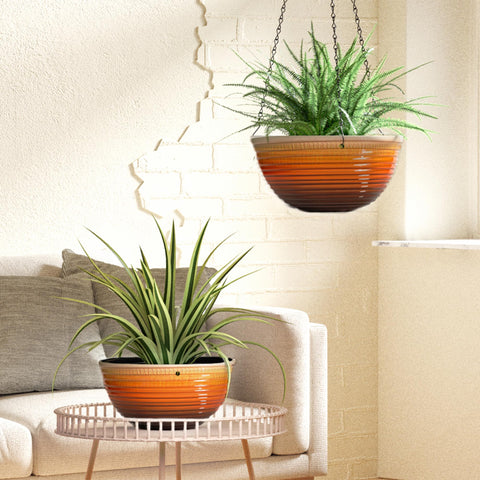 Vanslogreen indoor-outdoor planter fits living rooms and balconies.