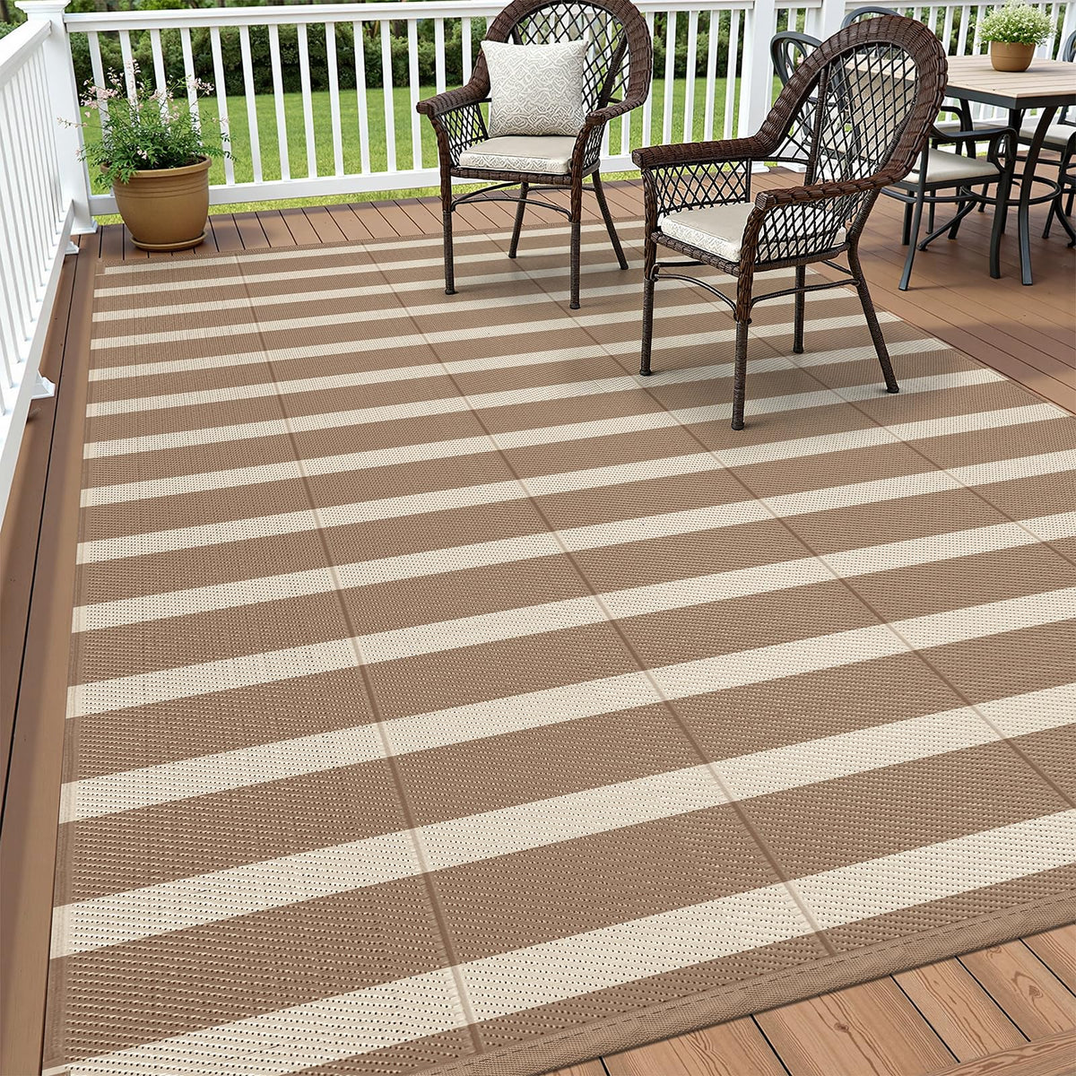 Vaukki 5x8 striped outdoor rug front view, durable and waterproof for patios and decks.