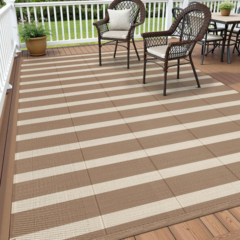 Vaukki 5x8 striped outdoor rug front view, durable and waterproof for patios and decks.