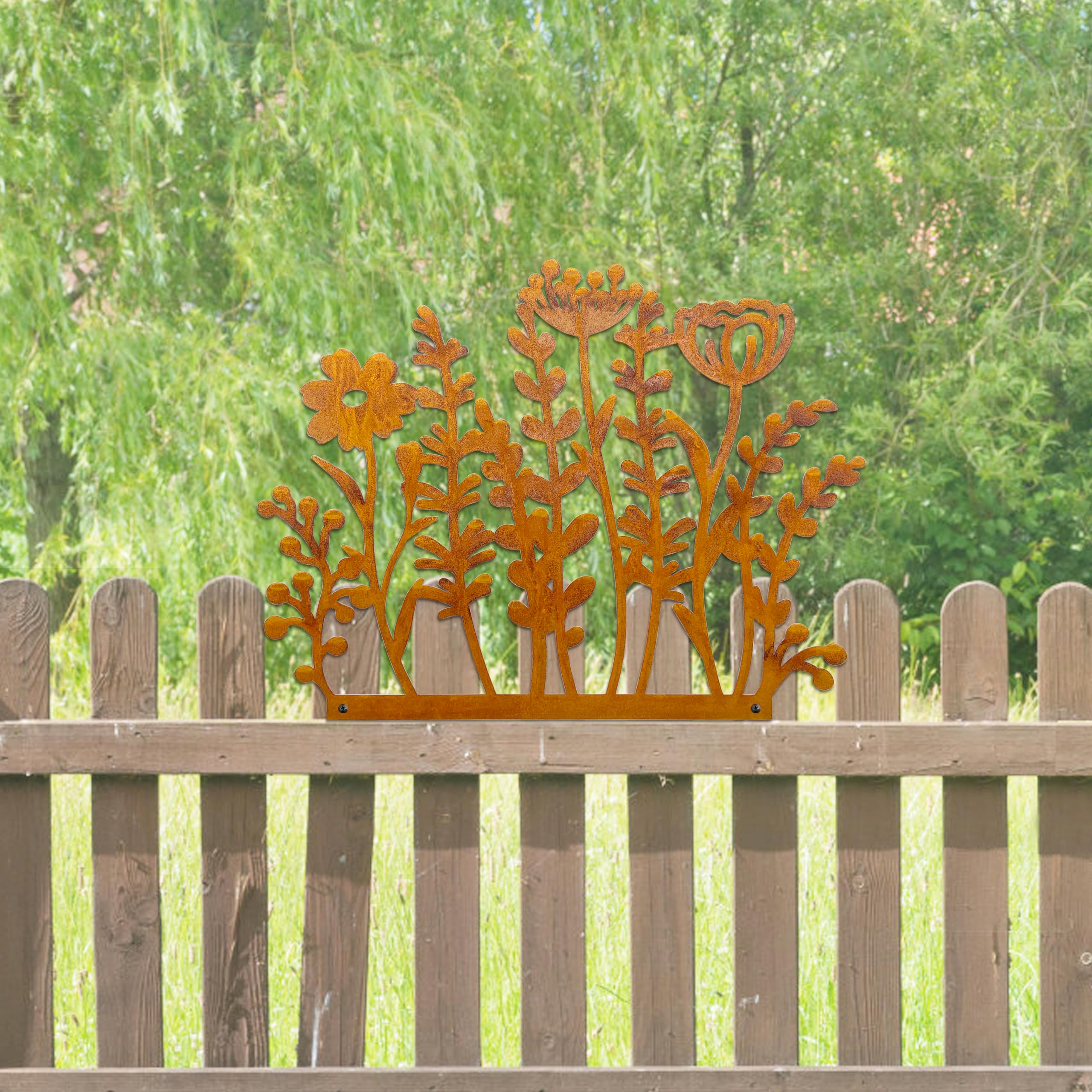 Intricate Vausart wildflower design creates a welcoming yard focal point