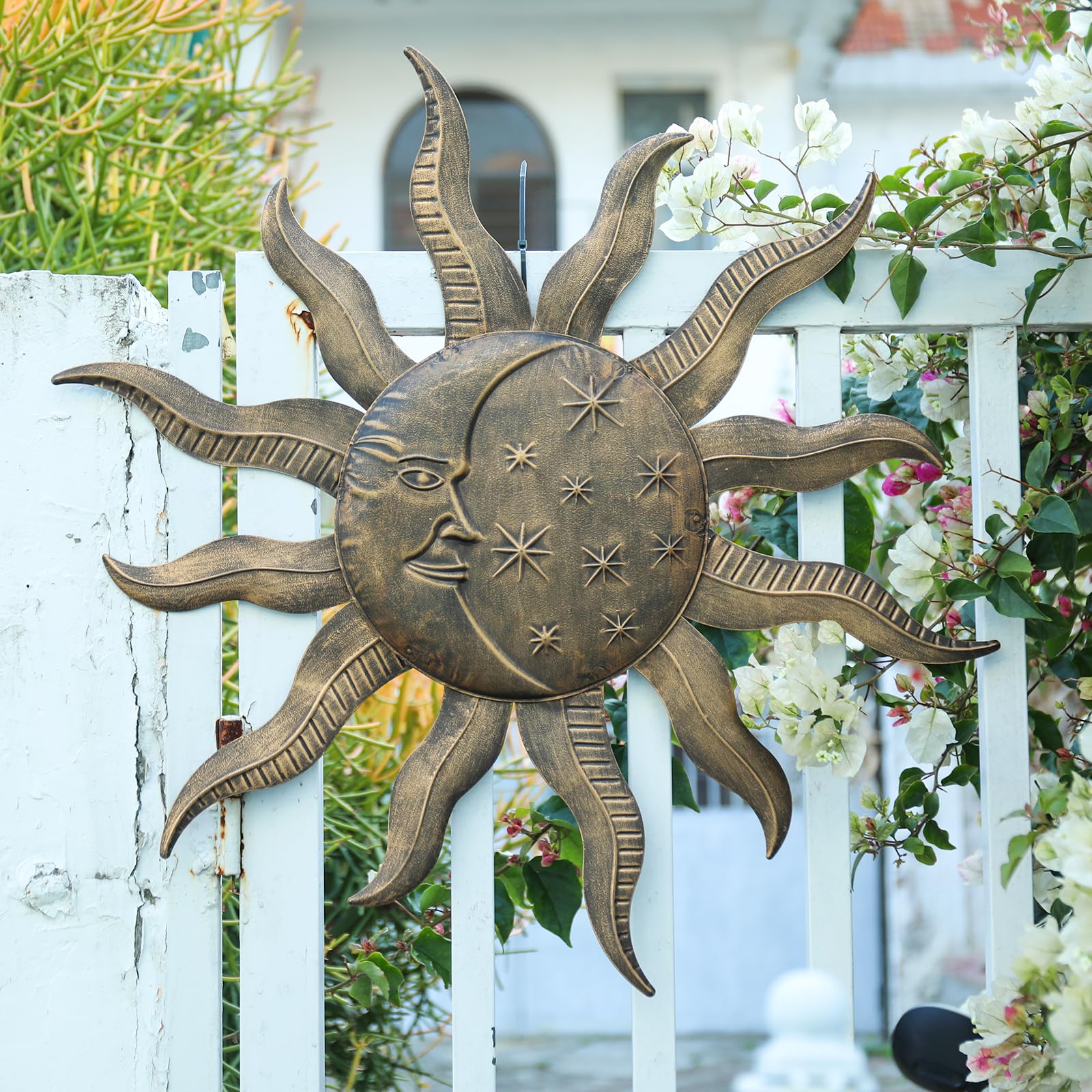 VCUTEKA sun wall art gold finish brightens entryways and patios.