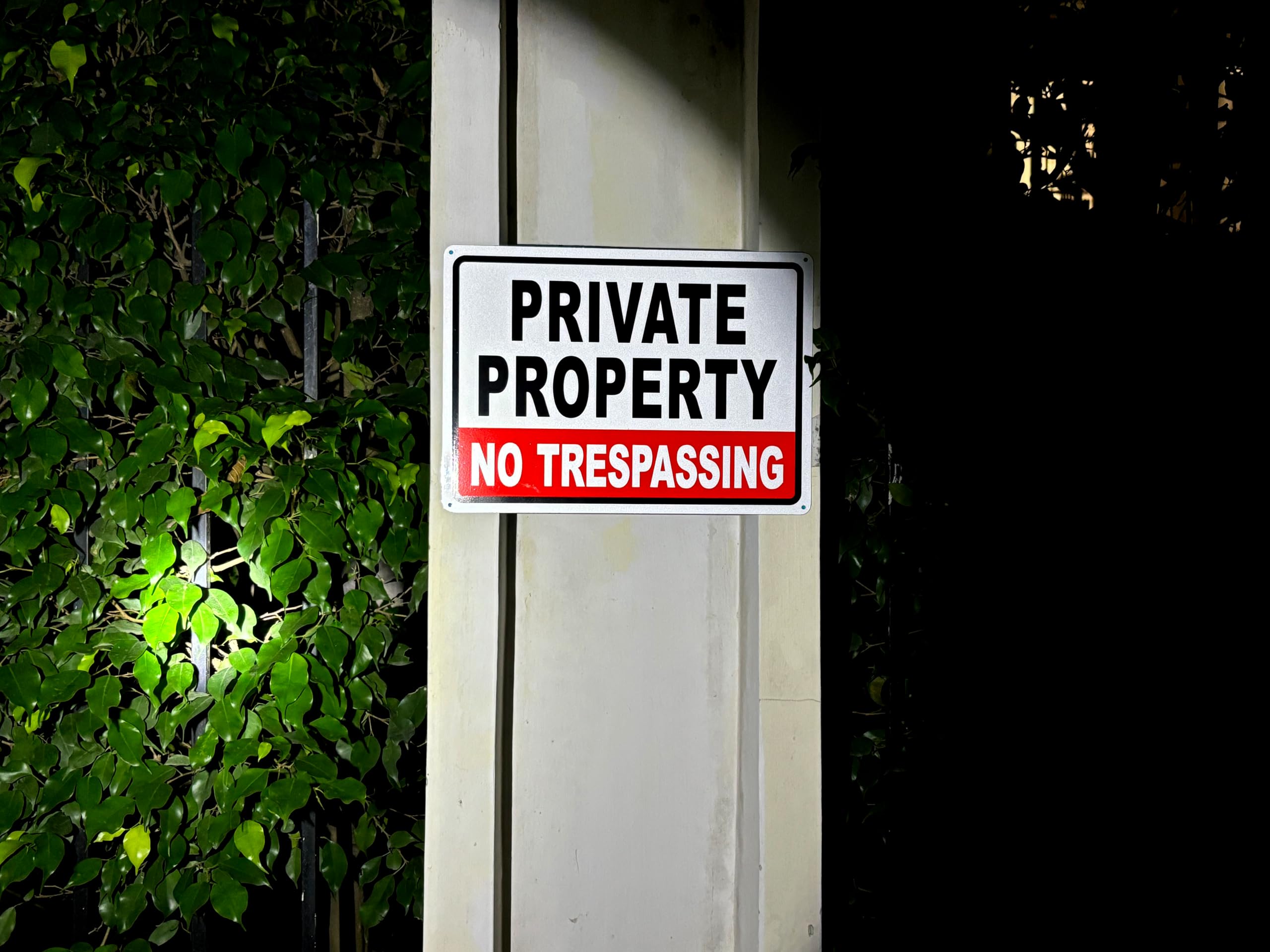 VCXIHO large-visibility sign clearly marks restricted access areas.