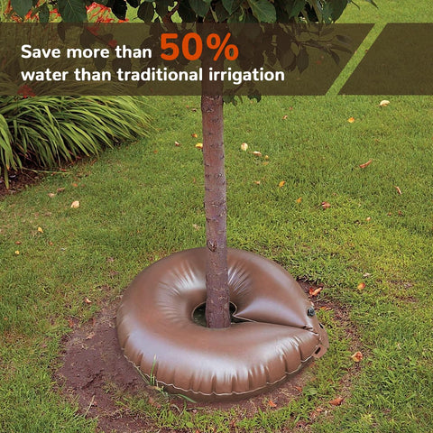 Vego Garden UV-resistant tree watering bag maintains performance under sun.