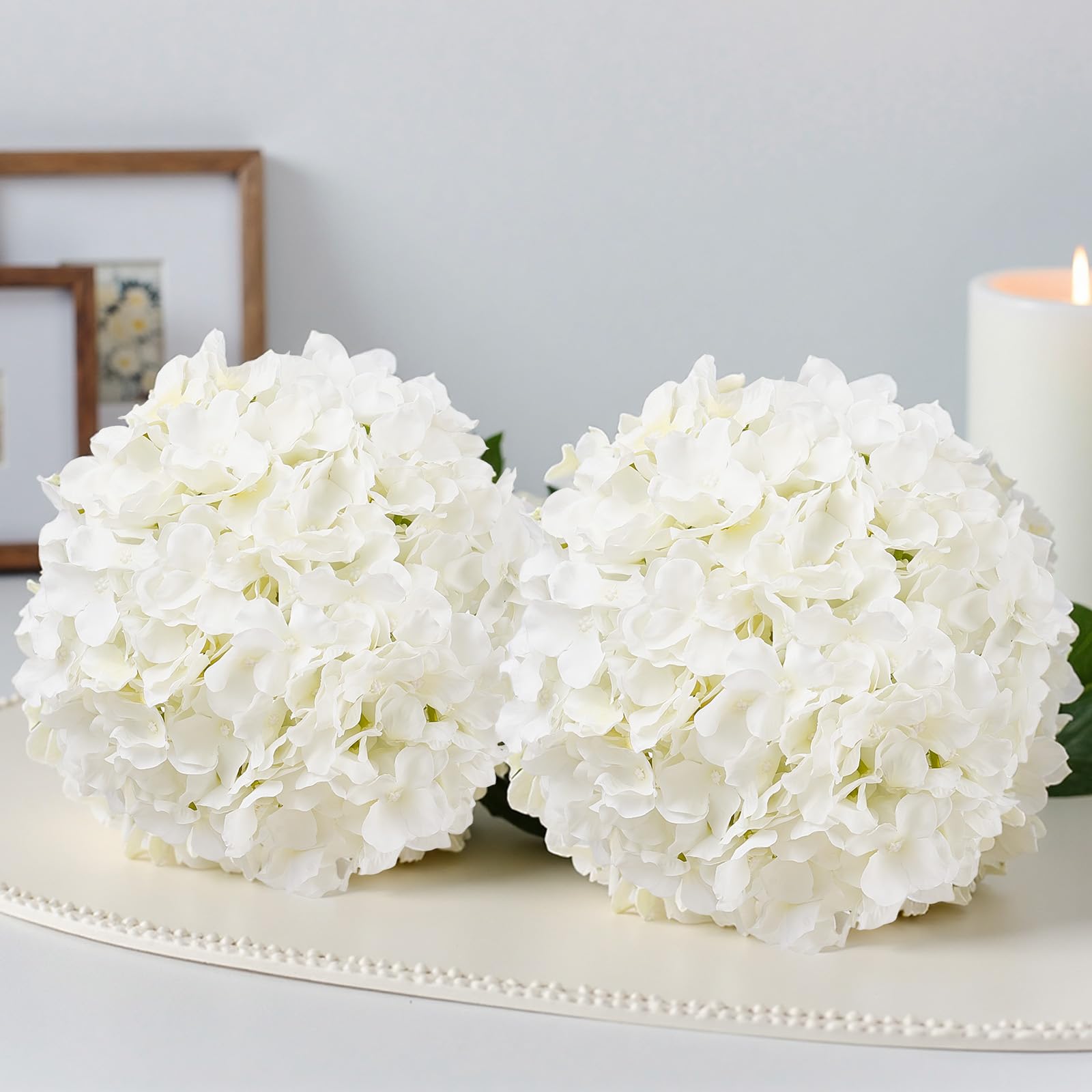 VEVOR dust wipes easily; low-maintenance centerpiece for busy hosts.