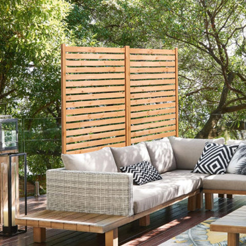 VEVOR wooden privacy screen side-panels provide layout flexibility