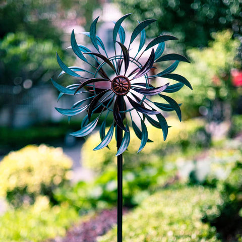 VEWOGARDEN wind spinner placed along pathways for welcoming garden flair