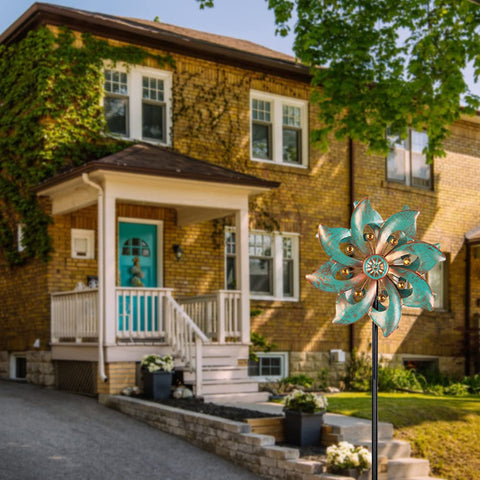 VEWOGARDEN double-blade wind spinner adds festive vibe to yard gatherings
