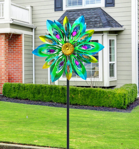 Double layer blades spinning smoothly at low wind for eye catching movement.