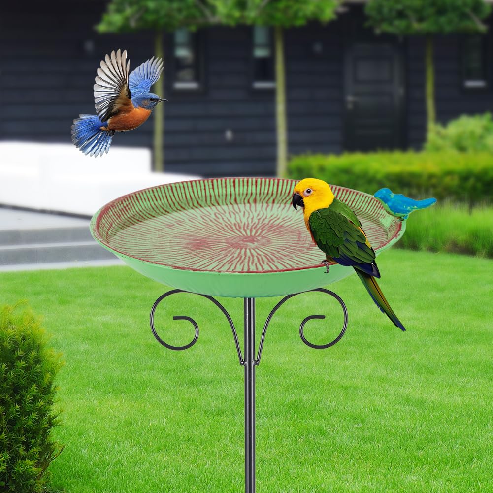 VEWOSTAR bird bath with easy-clean surface; quick maintenance after use.