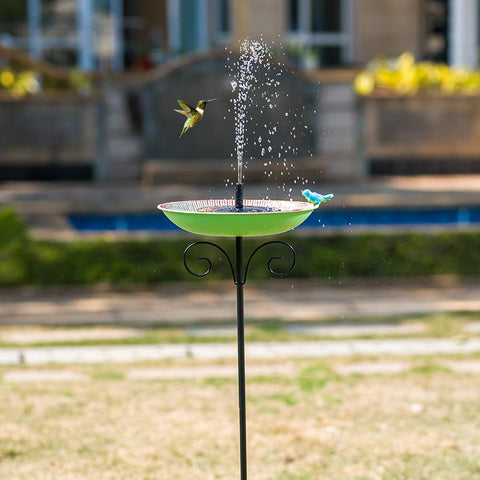 VEWOSTAR bird bath with stake installed; stable anchoring in various soils.