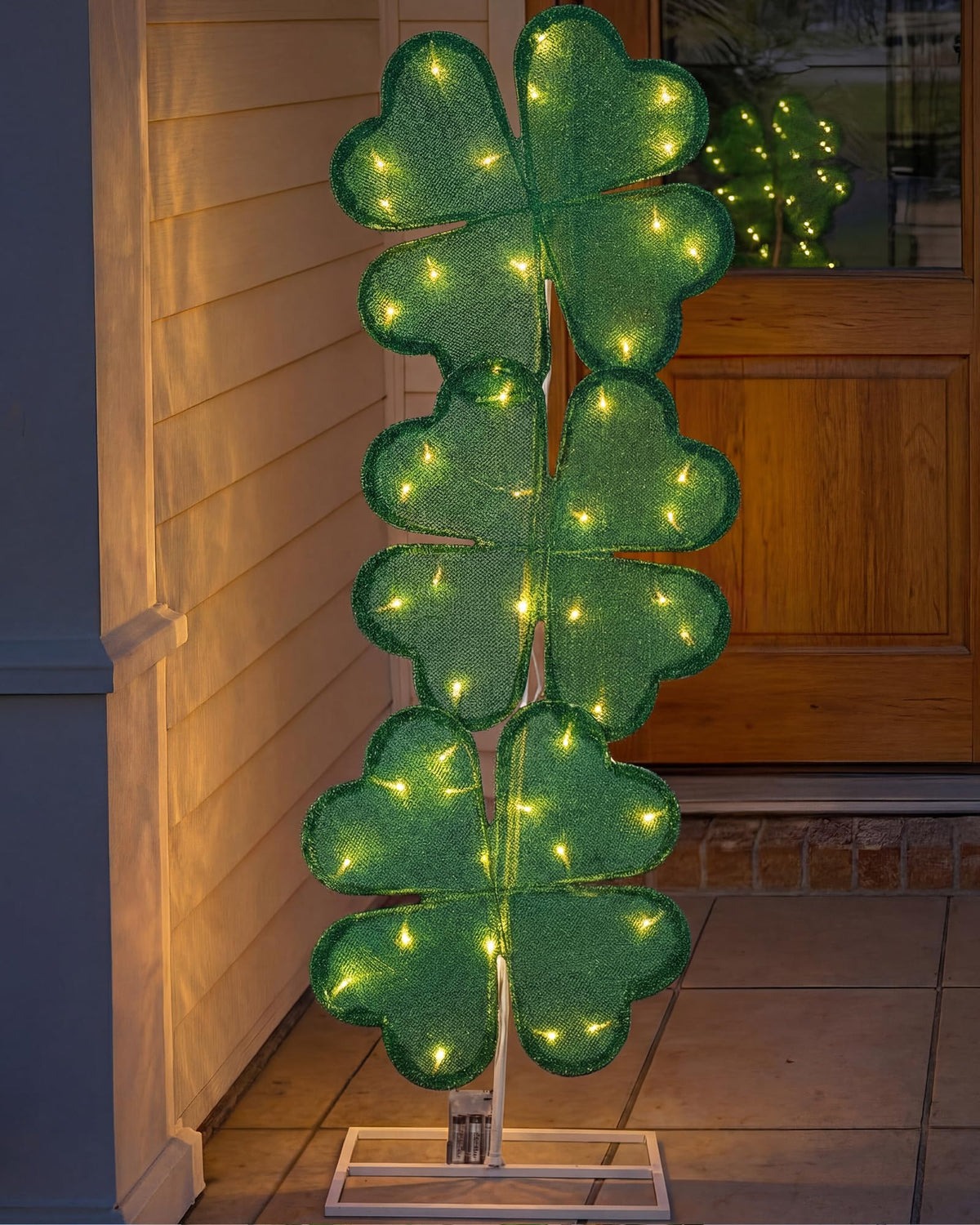 VIHOSE shamrock yard sign 42in brightens your lawn for St. Patrick's Day outdoor decor.