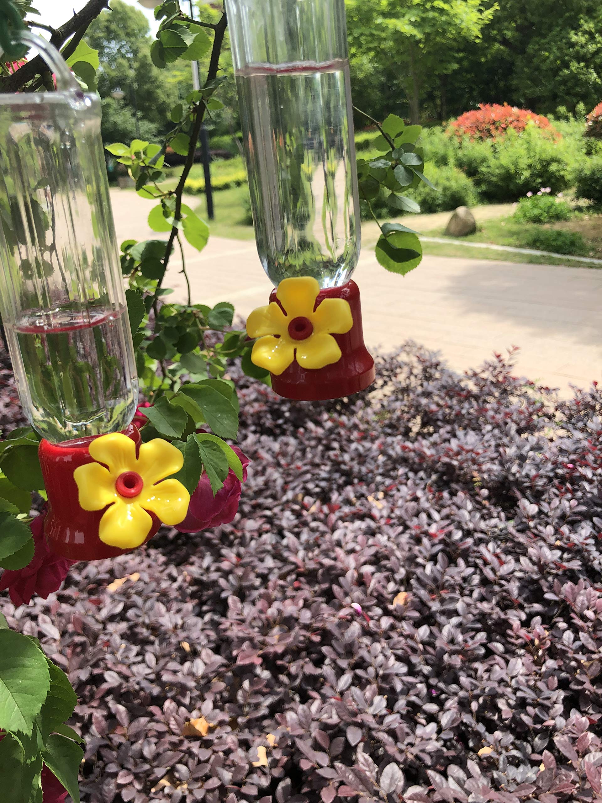 VIMOA easy, quick-clean design simplifies nectar refreshment and reuse.