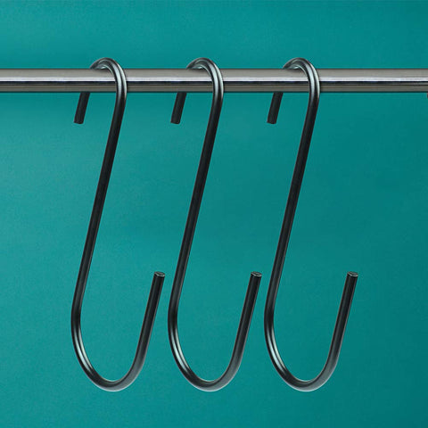 Vindar anti-rust black coating protects hooks in damp spaces.
