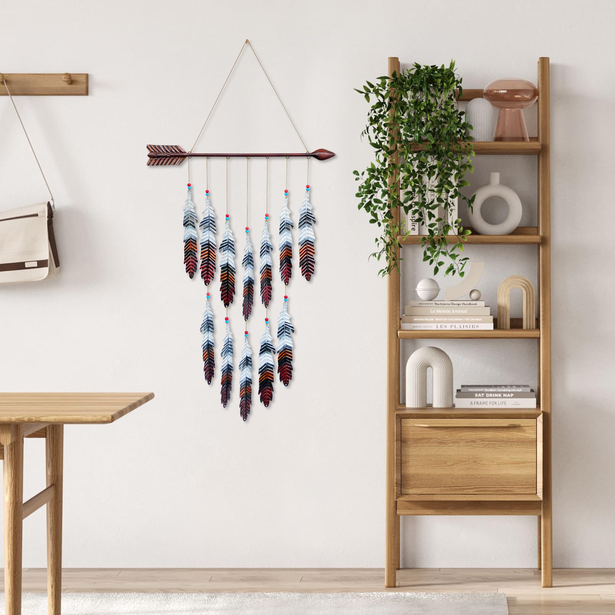 VinSees arrow and twelve feathers decorate walls with durable craft quality.