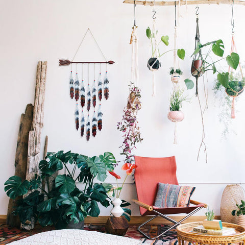 VinSees wind chime pendant adds gentle sound and movement outdoors.