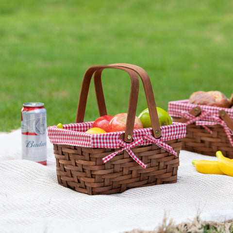 Vintiquwise Wickerwise basket with removable gingham lining, easy cleanup.
