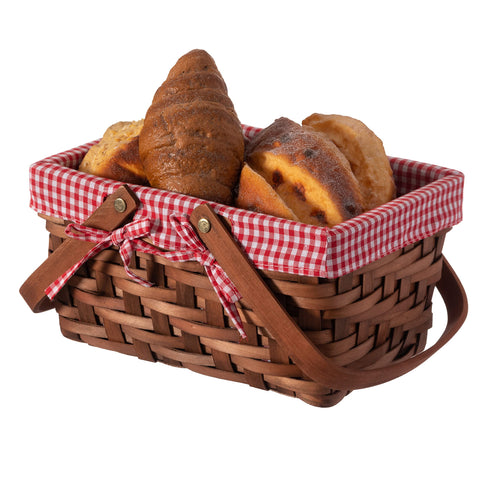 Vintiquwise Wickerwise compact size basket suitable for snacks and small gifts.