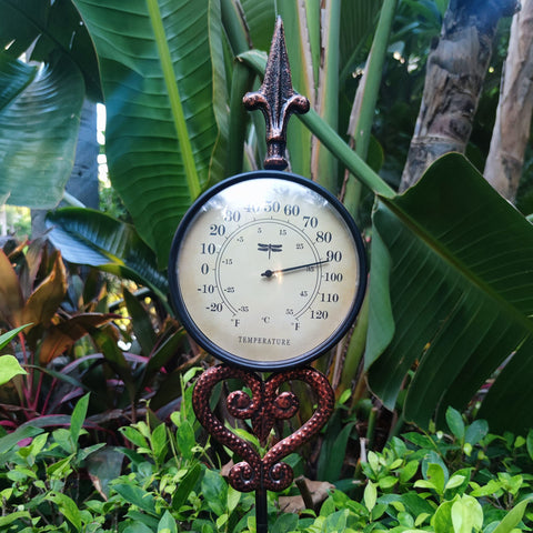 VIOYOUNS transparent acrylic surface keeps the dial legible from a distance