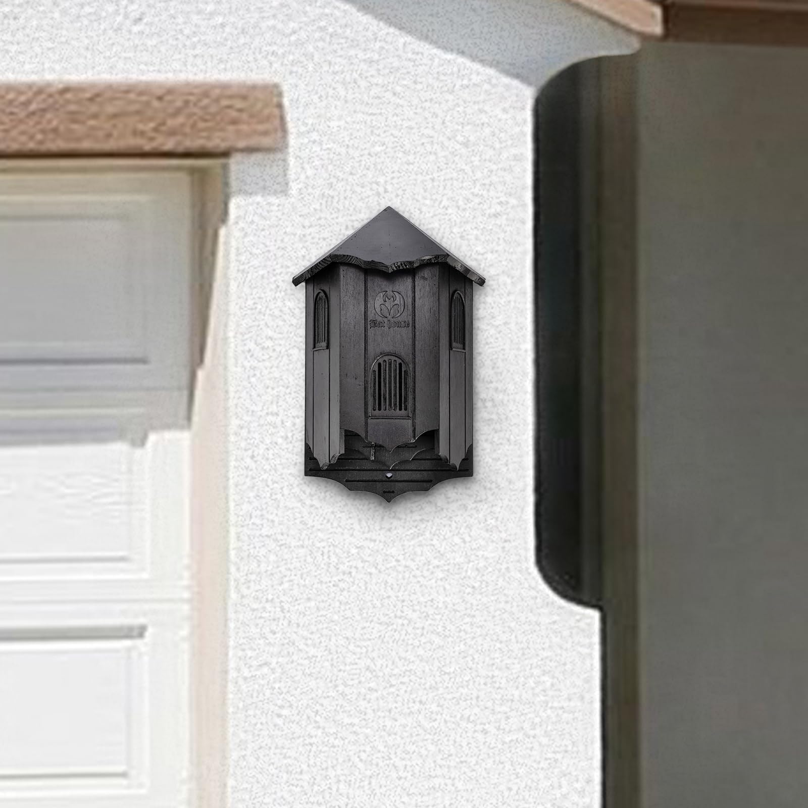 VIREESR up-to-100-bats capacity bat box for larger bat populations