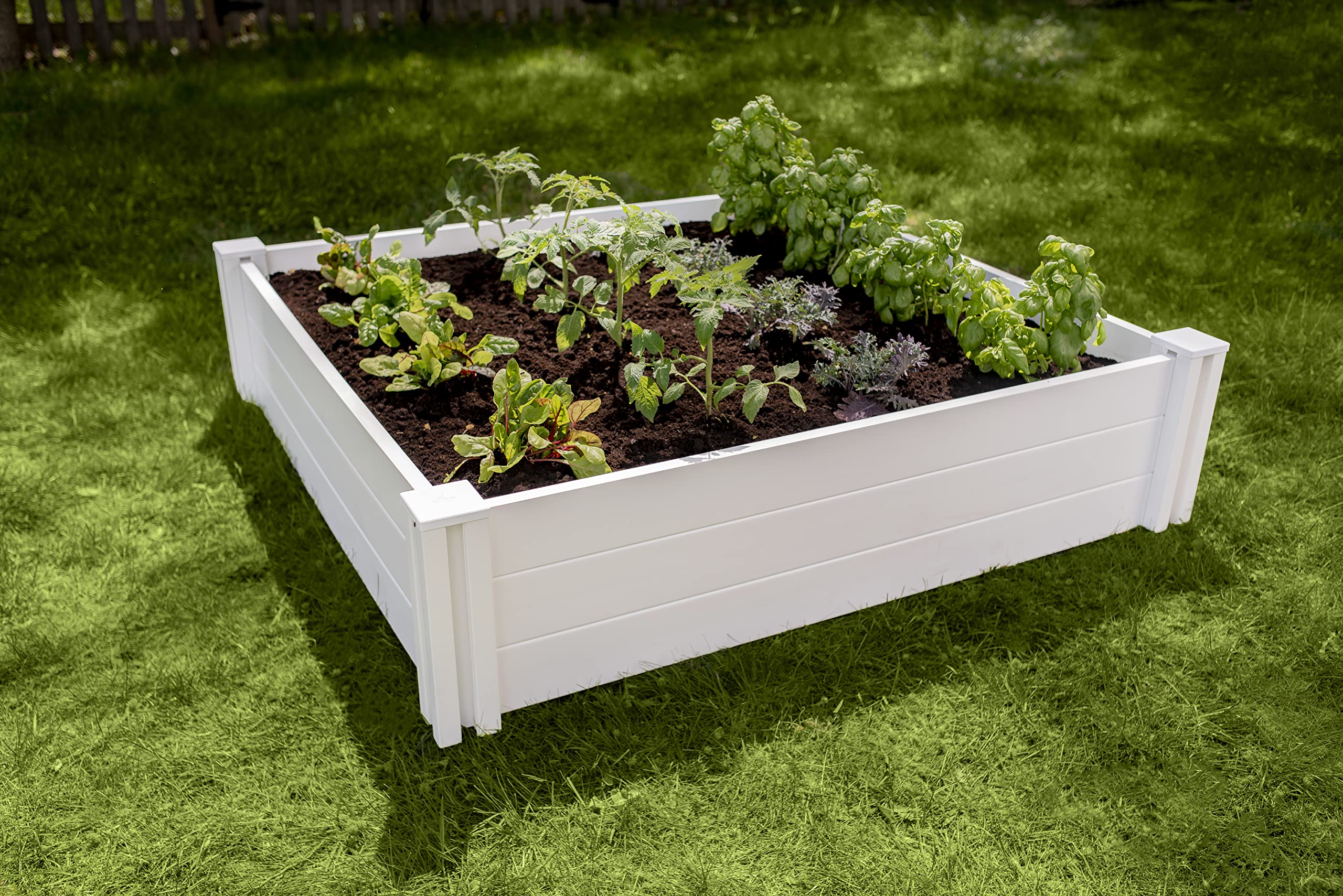 Vita Classic modular bed layout example emphasizing scalable garden space