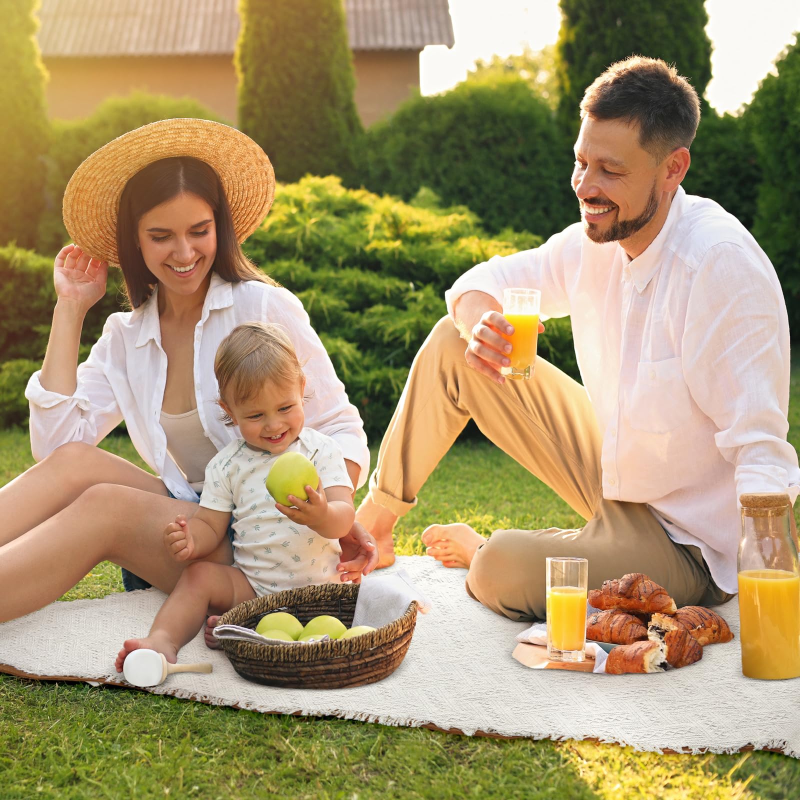 VitalCozy durable 600D Oxford bottom supports outdoor lounging.