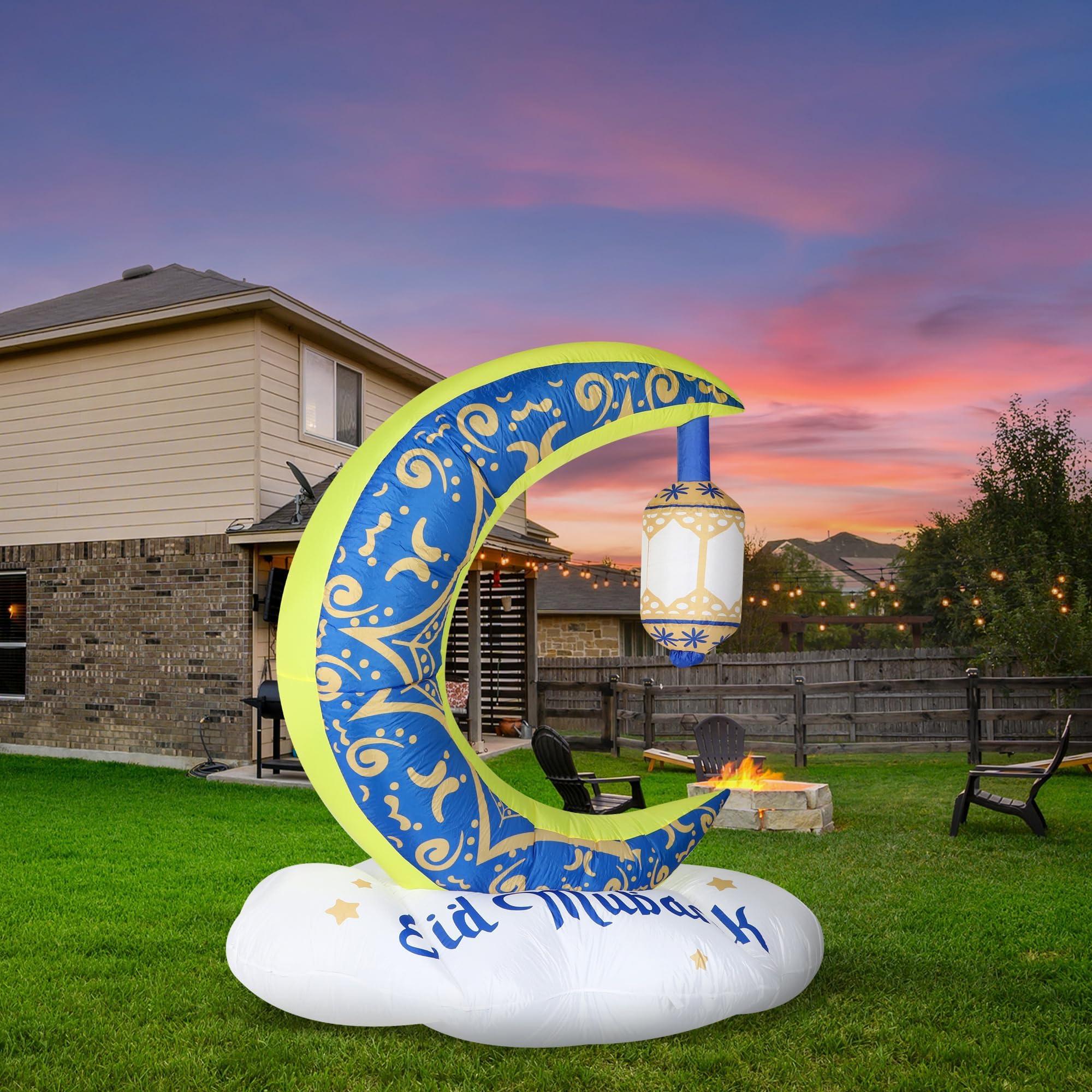 Vivantia Ramadan Kareem inflatable display for festive scenes
