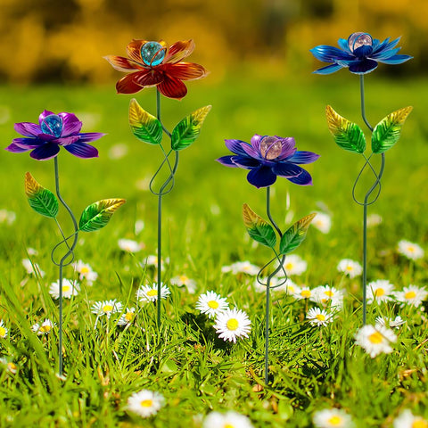 Viveta flower stake green leaf design complements pots and beds.