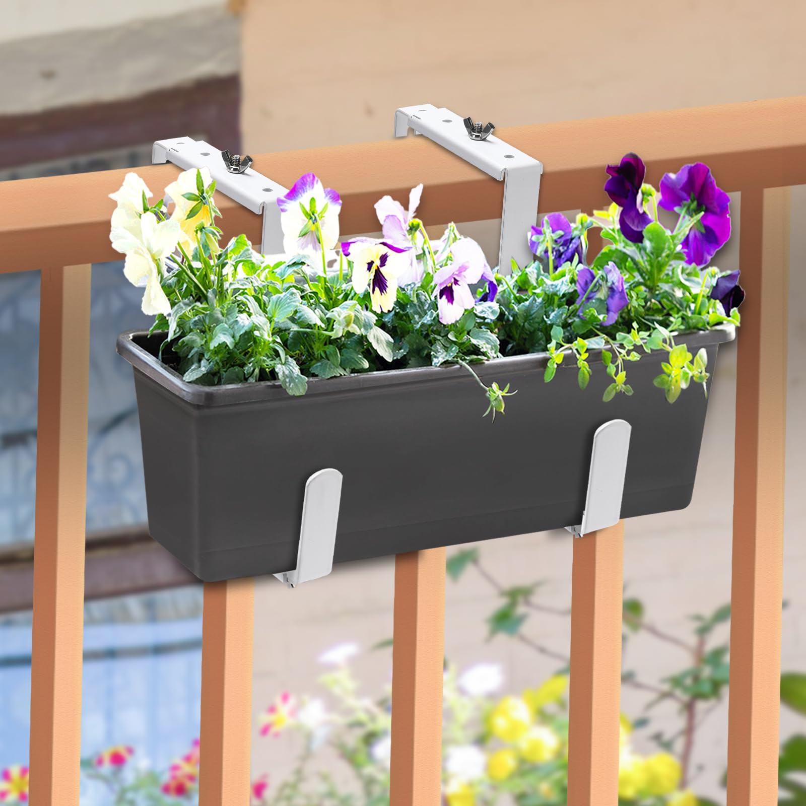 VIVIKEN indoor-outdoor bracket suitable for balconies and patios.