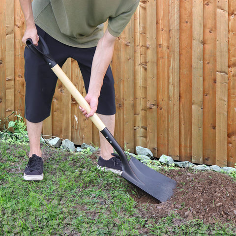 VNIMTI square shovel with D-handle grip for stable digging.