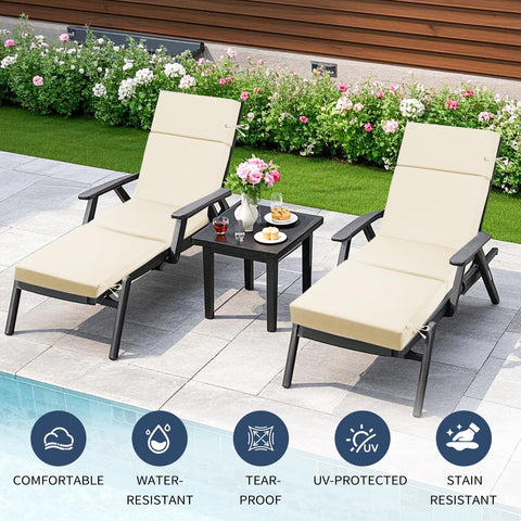 VOGVOG waterproof and fade-resistant fabric keeps colors vibrant outdoors.