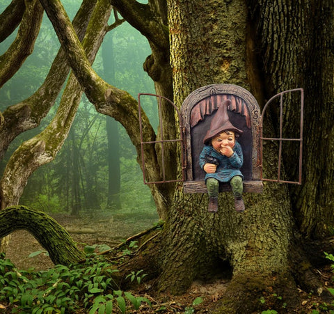 Vomiceak tree-face decor gnome hanging for fairy tale ambiance