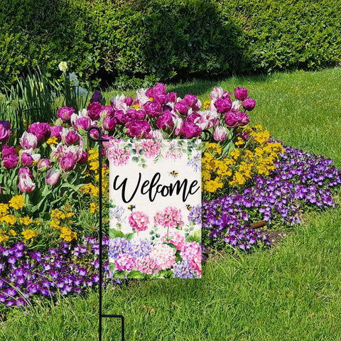 Vorupel outdoor flag ideal for decks and lawns.