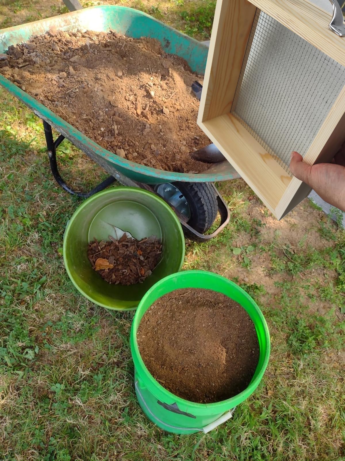 Voulosimi garden sifter with handles provides a comfortable grip during screening tasks.