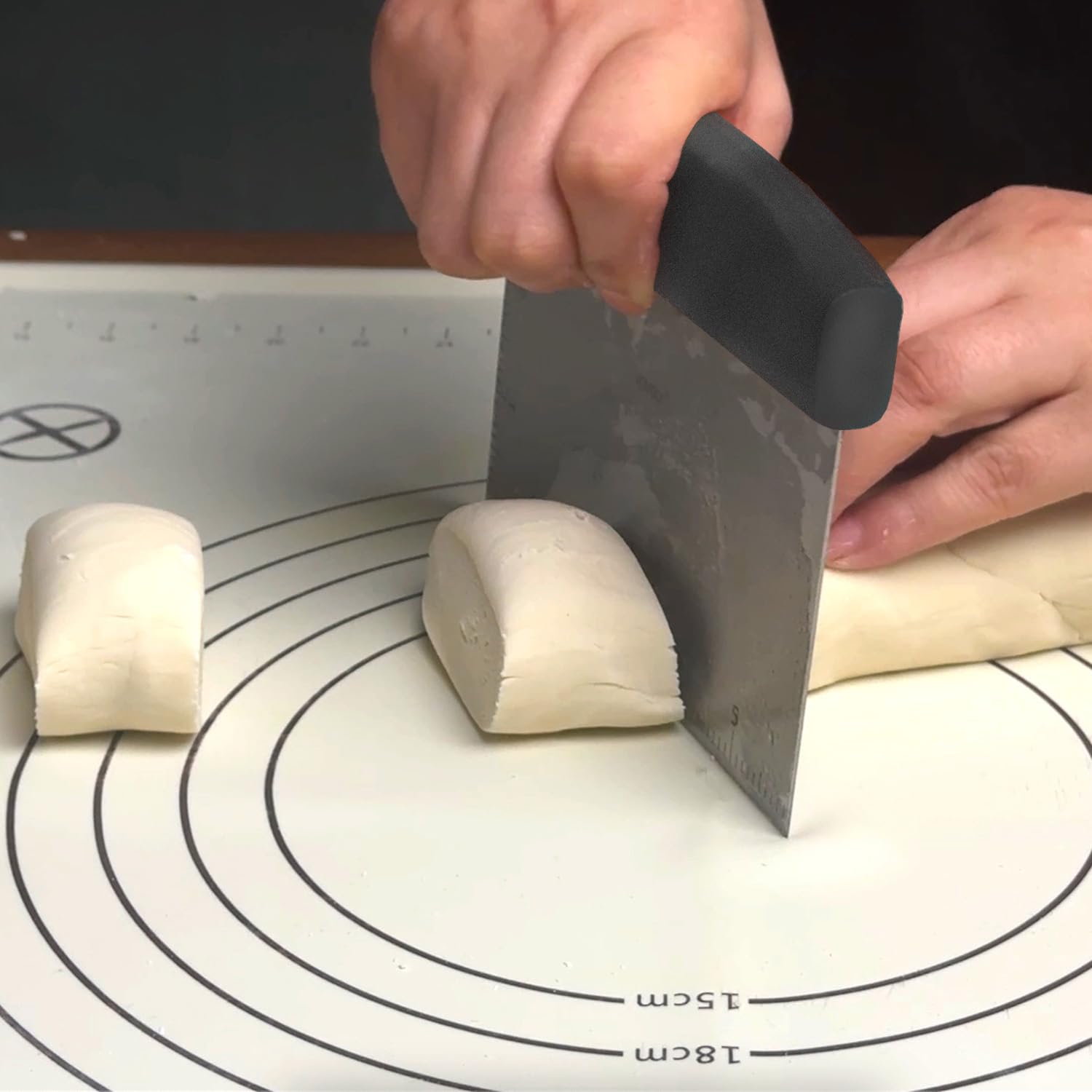 Vovoly bench scraper is dishwasher-safe for easy cleanup.