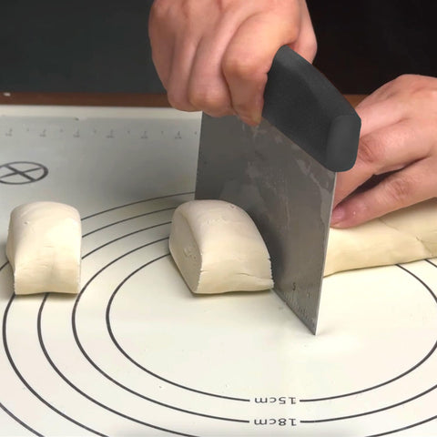 Vovoly bench scraper is dishwasher-safe for easy cleanup.