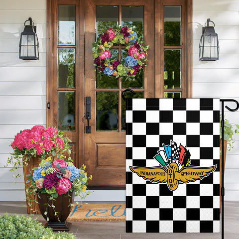 VOZUN garden flag with double-sided printing for versatile outdoor display