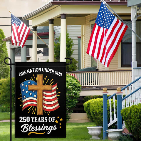 VOZUN UV fade-resistant American flag designed for long outdoor use