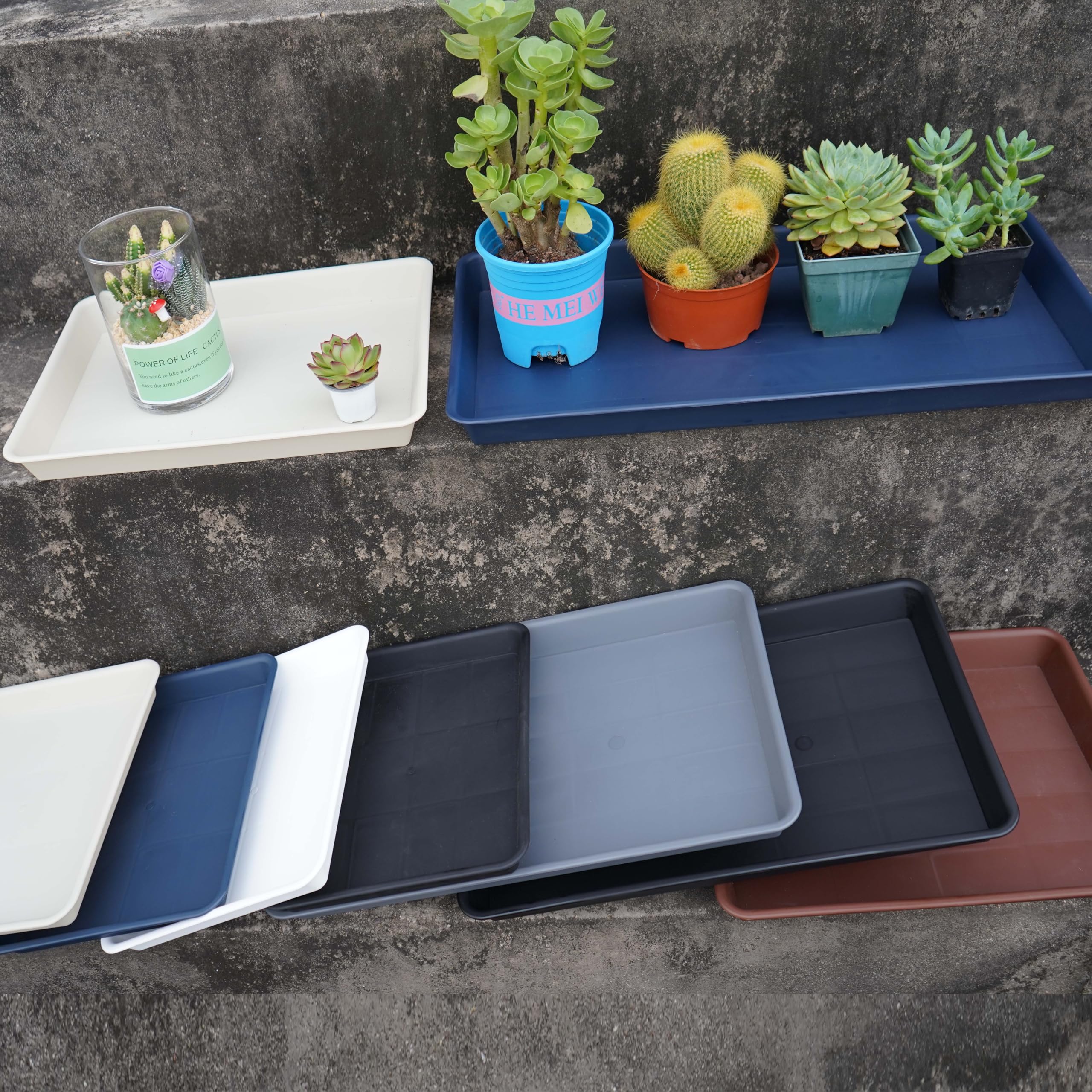 VUWEZ 2-pack plant saucers are ideal for indoor and outdoor pots.