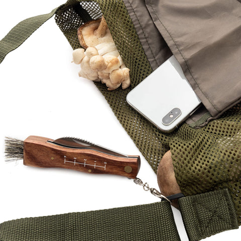 VylerSky mushroom knife with brush included in the foraging kit for precise harvesting.