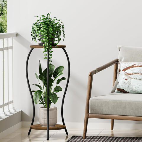 VYUOL open-air shelving design promotes airflow around indoor plants