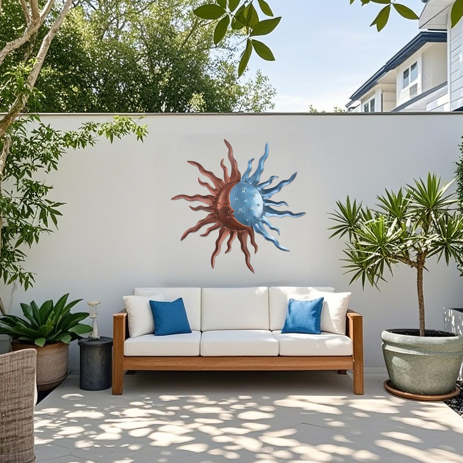 VZVXCC Weatherproof sun and moon decor for garden or patio.