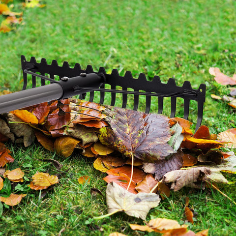 Walensee heavy-duty connection keeps the rake head secure during use.